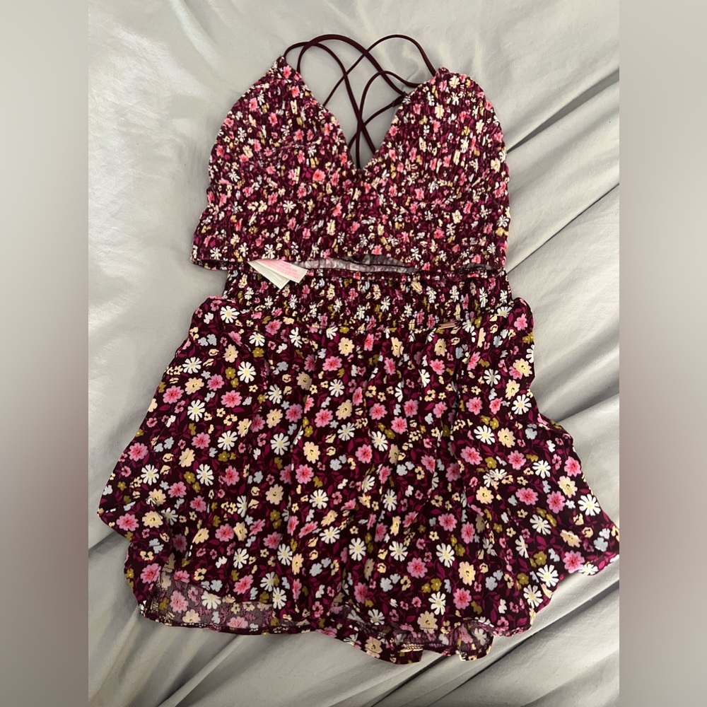 2 piece Victoria’s Secret pink set